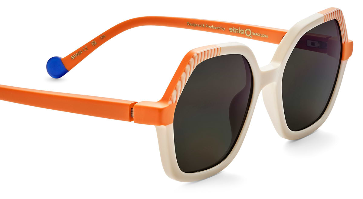 #color_White Orange