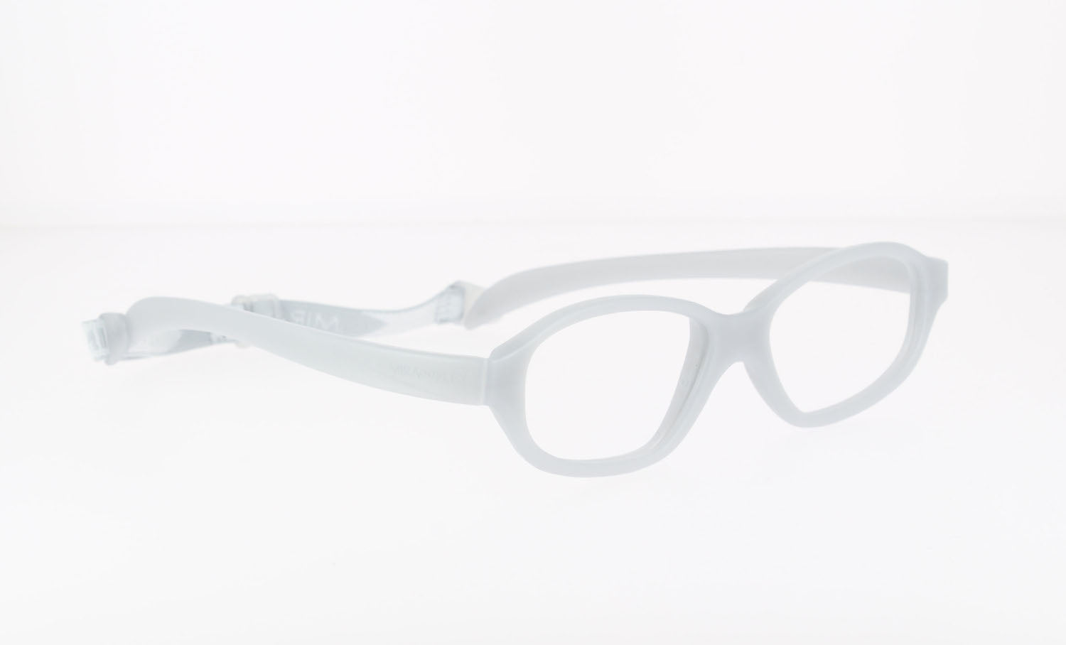 #color_Clear Gray