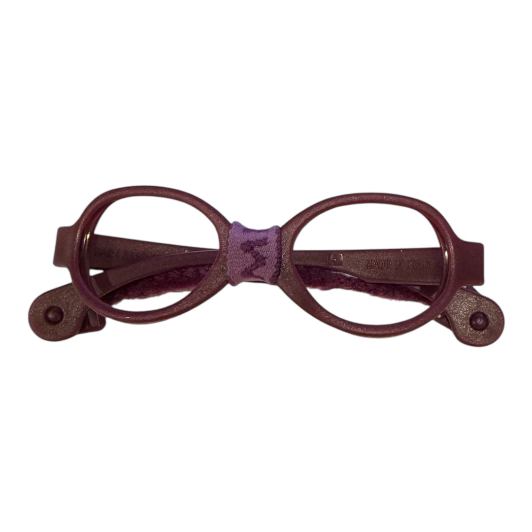 #Color_Plum