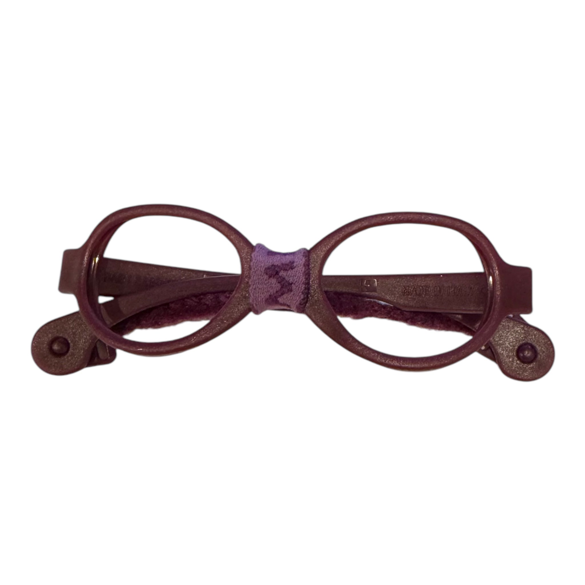 #Color_Plum