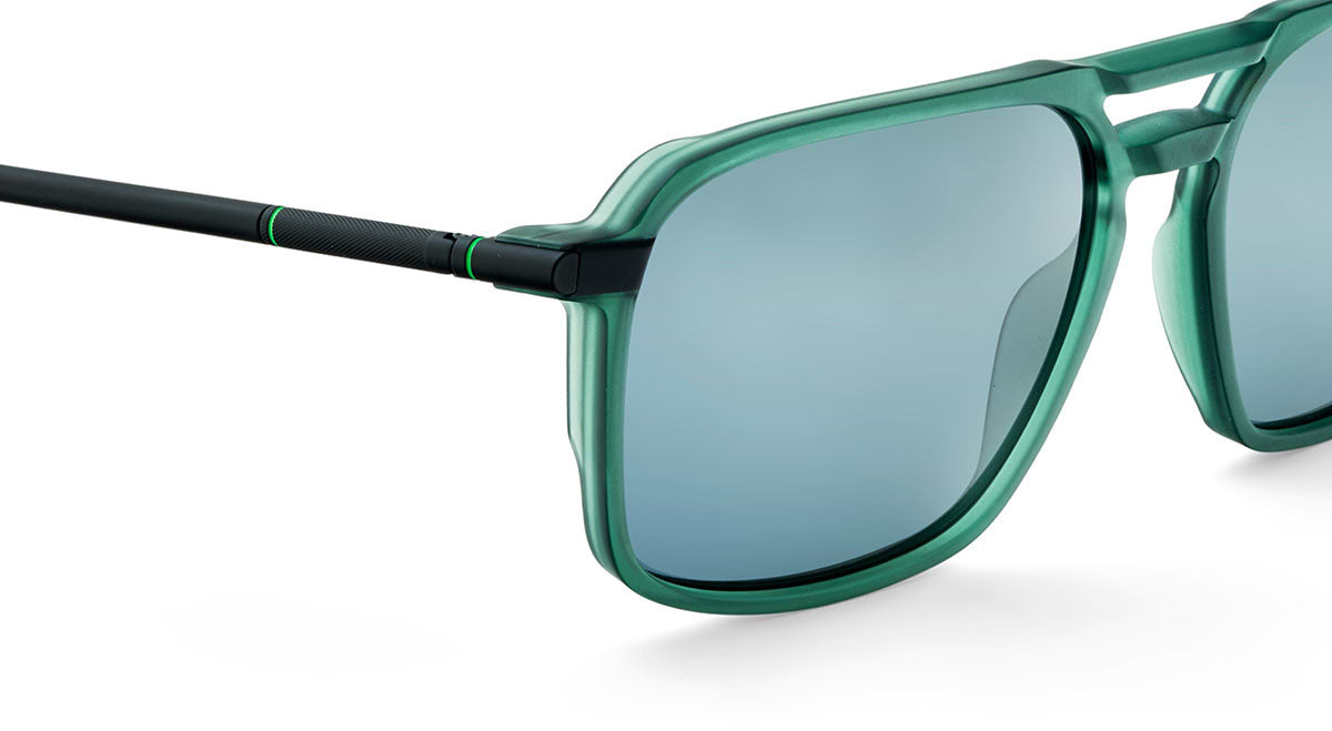 #color_Green Black