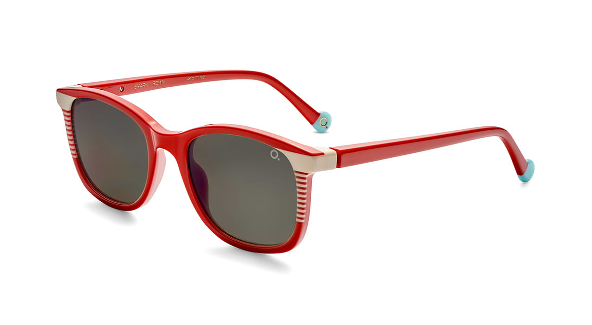 #color_Red White